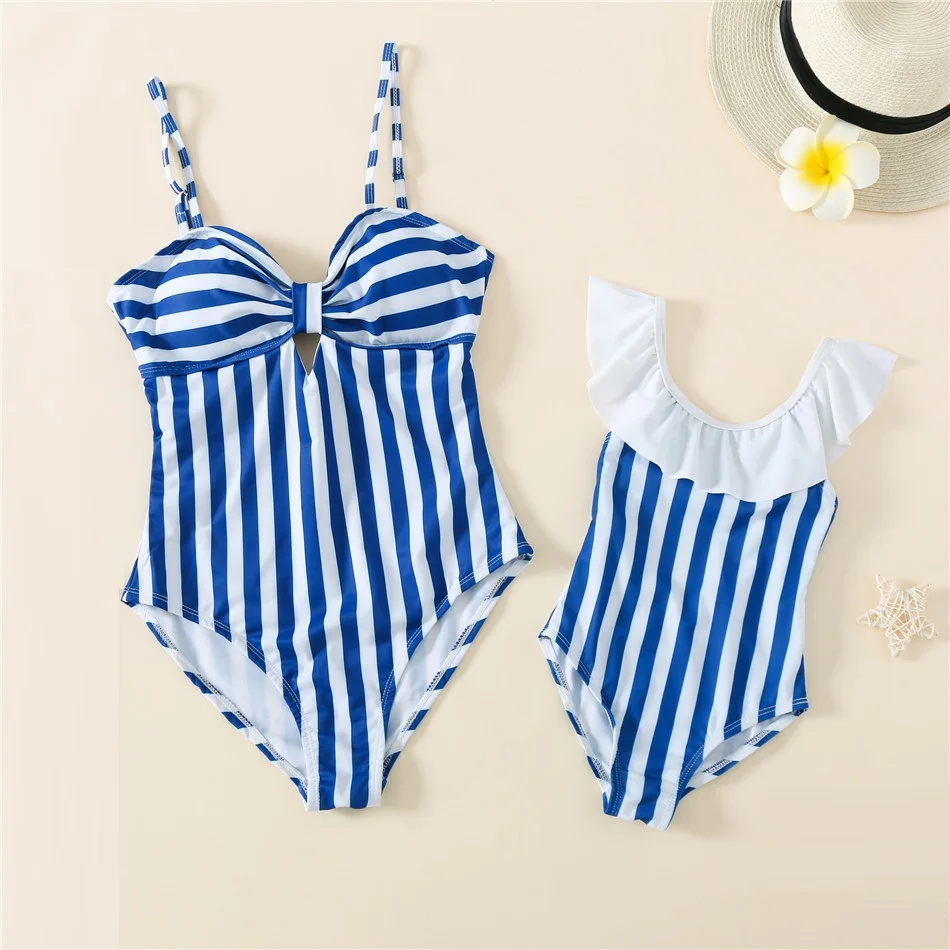 

Striped Mother Daughter Swimsuits Family Look One-Piece Mommy and Me Matching Swimwear Outfits Mom Daughter Girl Dresses Clothes