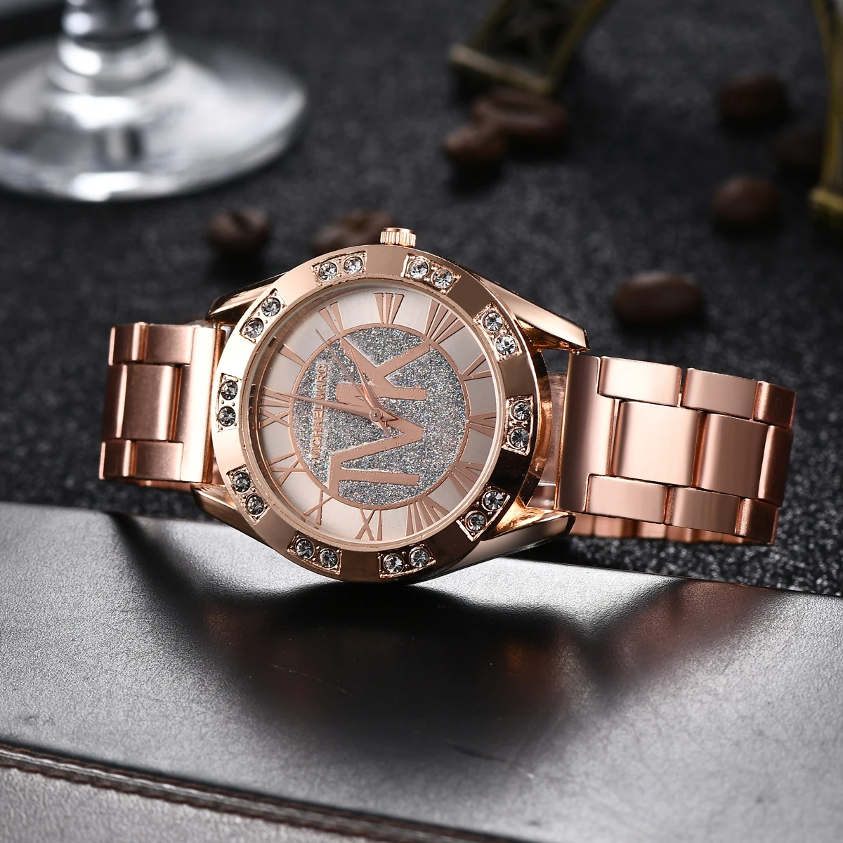 

Famous Brand Women Stainless Steel Watches Men 2021 New Fashion Luxury Diamond Wristwatch Male Casual Sports Clock Relogio Hot