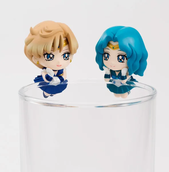

Diffuse Country Garage Kit H Capsule Toy Pretty Girl Warrior Desktop Pendulum 2 Second Bomb 6-Tea Friends