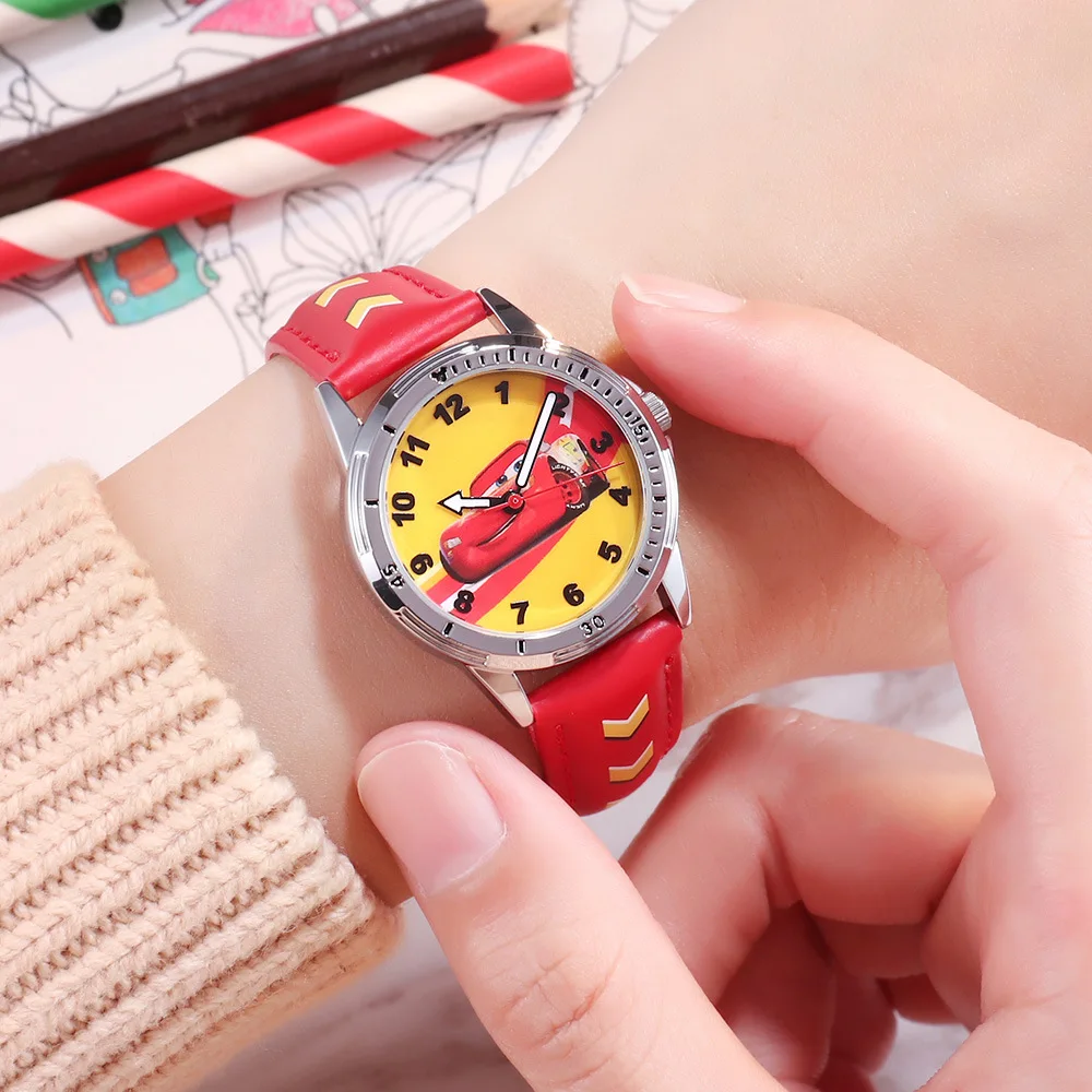 

Disney Animation Figure Watch Race Car General Mobilization Kids' Watch McQueen Cartoon Quartz Watch 199