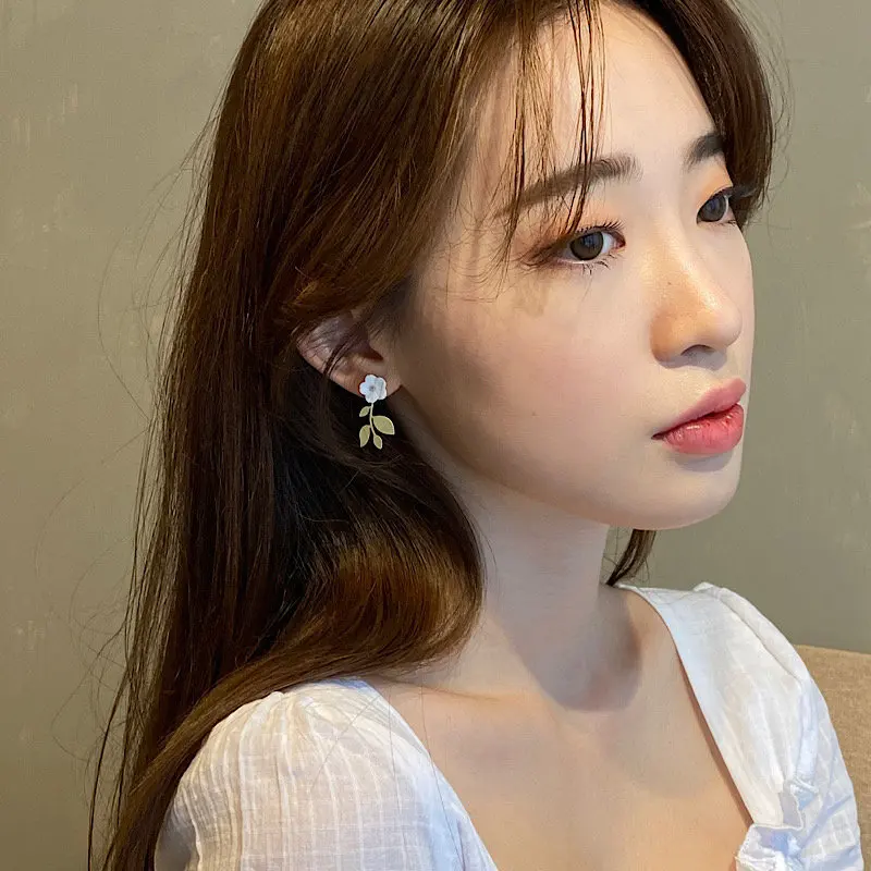 FAF8A6EA-0C29-4939-ABE3-61504C