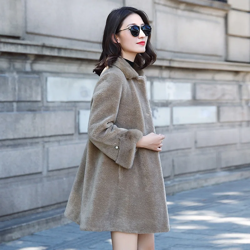 Light camel Пальто из натурального меха, женская зимняя куртка, овечья шерсть, шубы для женщин, норковый меховой воротник, длинная Корейская одежда, ZM-18553, KJ3137 - Цвет: Light camel