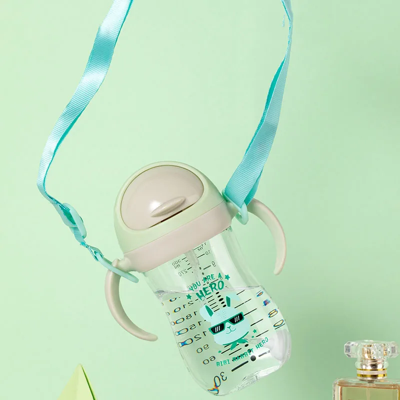 Брендовая детская бутылка для воды, детская мультяшная чашка с гравитационным шариком, мягкая силиконовая соломенная герметичная бутылка для воды с ручкой и ремешком