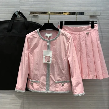 

2020 early spring high-end 2 piece set women's suit o-neck short jacket with mini pleated skirt runway design sweet girl outfit