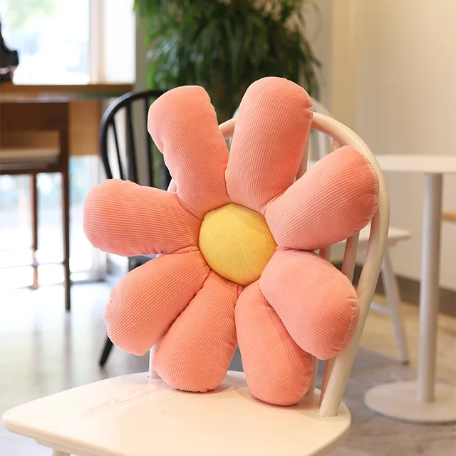 2020 new creative cute Daisy chair office cushion student chair flower plush toy round pillow