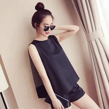 

Trend Sleeveless Round Neck Solid Color Women\\'s Set Top + Elastic Waist Shorts