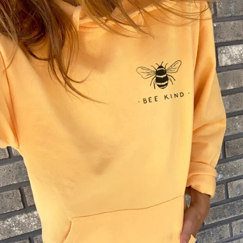 Ceny Jesień kobiety bluzy z kapturem pszczoła rodzaju kieszeń druku słodkie ubrania dla damskie bluzy z kapturem 2XL rozmiar śmieszne swetry Harajuku Kawaii topy