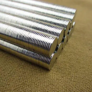 

100pcs 10mm x 1mm Small Mini Round Disc Rare Earth Neodymium Magnets N35 Grade Neodymium magnets Home Decorations