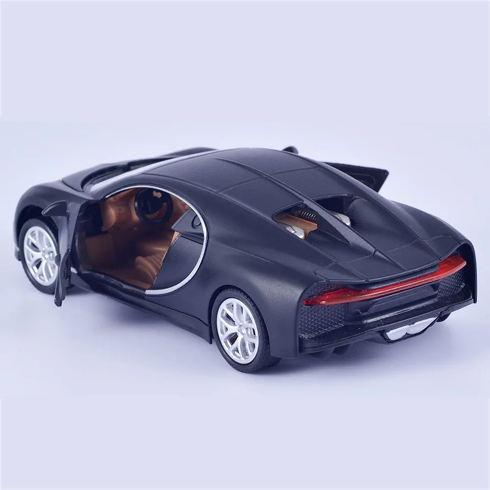 Fashion 1 32 Simulation Brand Sports Car Kids Model Toy Car Desk Decoration Ornaments Pull Back 2