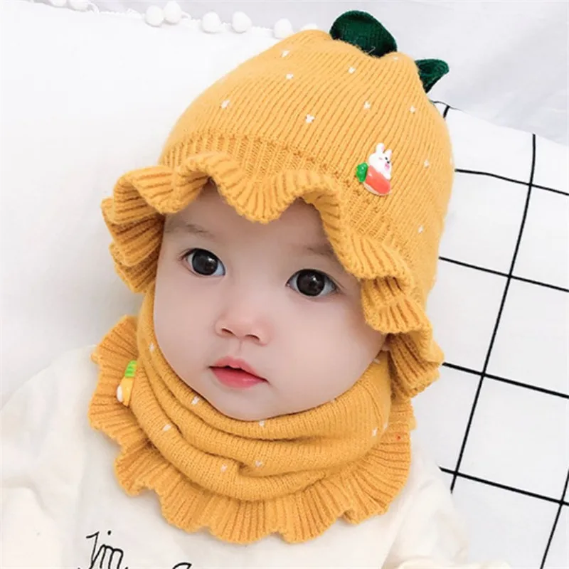 yellow hat scarf set Новые осенне-зимние детские шапки с принтом клубники, вязаные шапочки, шапки для девочек и мальчиков, теплая шерстяная шапка, Детские шарфы, шапочки для малышей - Цвет: yellow hat scarf set