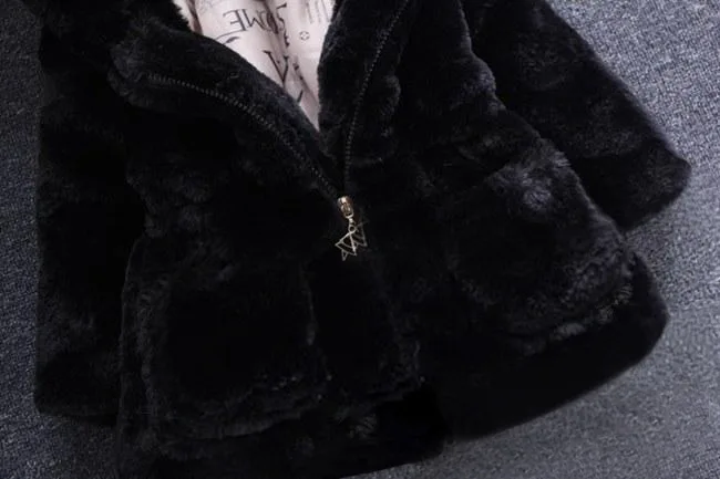 R& Z/ г. Новая зимняя одежда для маленьких девочек флисовое пальто с искусственным мехом Праздничная теплая куртка Рождественский зимний комбинезон, детская куртка с капюшоном, верхняя одежда