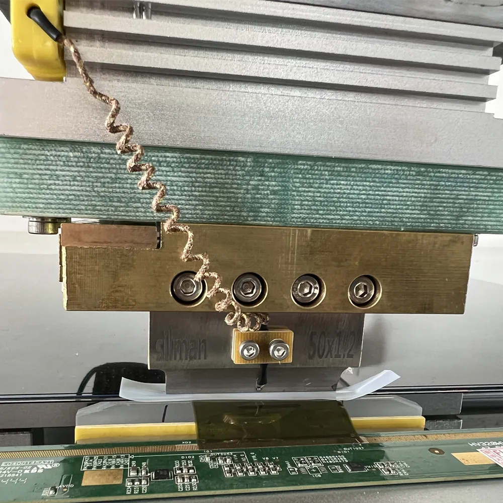 Silman COF  ACF  ӽ , LCD TV ޽ , LED ũ  ǰ,    Ȧ, 50x1.4mm, 68x1.4mm