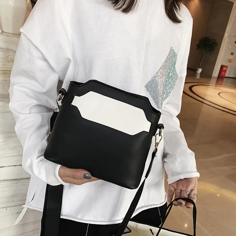 

2019 New Bag Wave Korean Version Of The Wild Messenger Wide Shoulder Strap Bucket Bag