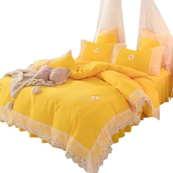 

Lace Small Embroidery Four-Piece of Bed Skirt Cotton Comforter Bedding Sets Comforter Set