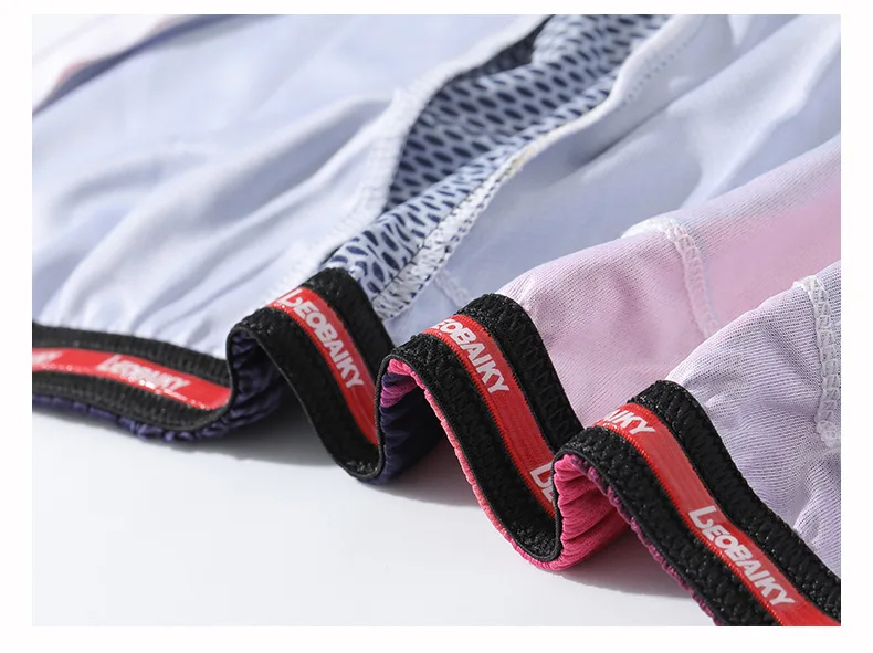 17840030377_1907759146