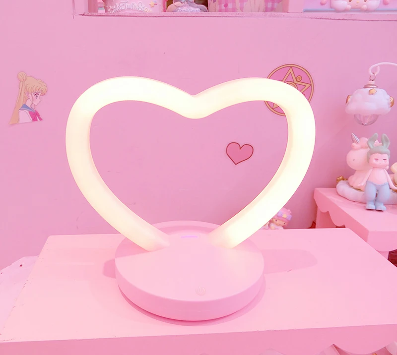 Sakura Сейлор Мун в форме сердца светодиодный ночник с USB заряженной фигурой, напечатанная полимерная настольная лампа, декор для спальни, игрушки для кукол