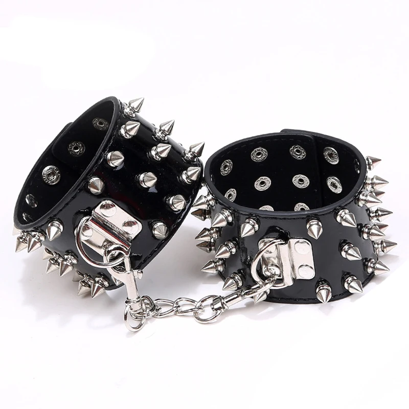 3451433376_2088218055