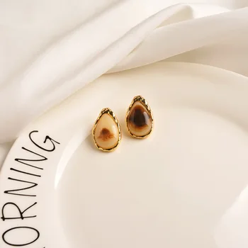 

AENSOA Vintage Geometric Big Stud Earrings For Women Imitation Amber Waterdrop Earring 2020 Women Party Jewelry brincos