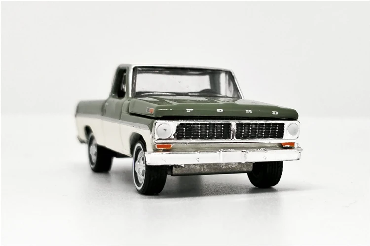 Greenlight 1: 64 1970 Ford F-100 зеленого и белого цветов, без коробки