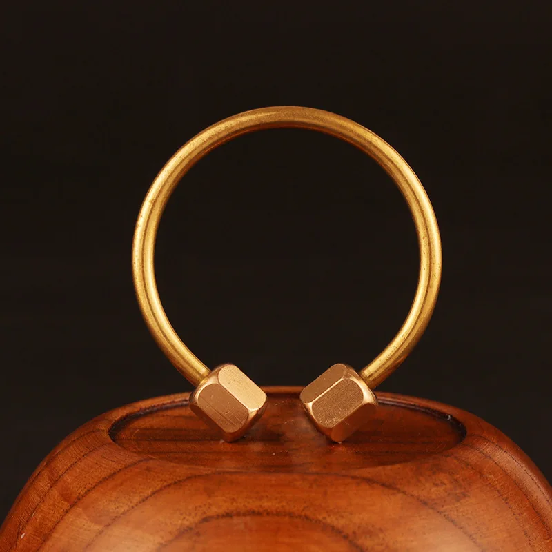 key holder brass (6)