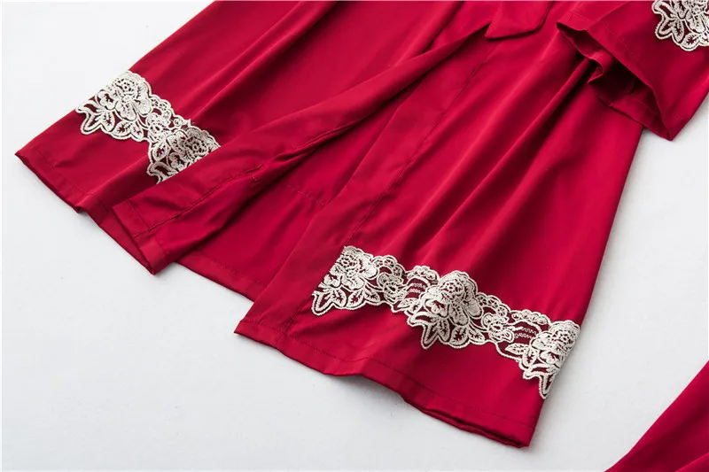 13057585798_1061836450
