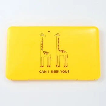 

1pcs Dustproof Clip Portable face mask storage Plastic Mini Foldable Holder Container Candy Colorful Storage Case