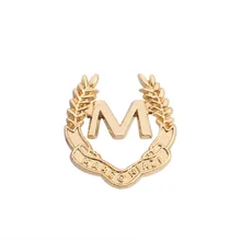 

Gold Metal M Letter Wings Brooches Broches Badge Simple Men Suit Collar Lapel Pin Brooch Alloy Clothes Accessories
