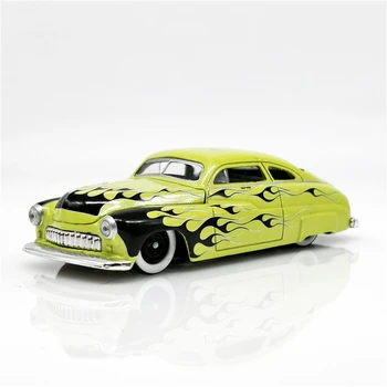 

M2 1:64 Mercury R17 Custom 1949 Green Diecast Model Car Loose