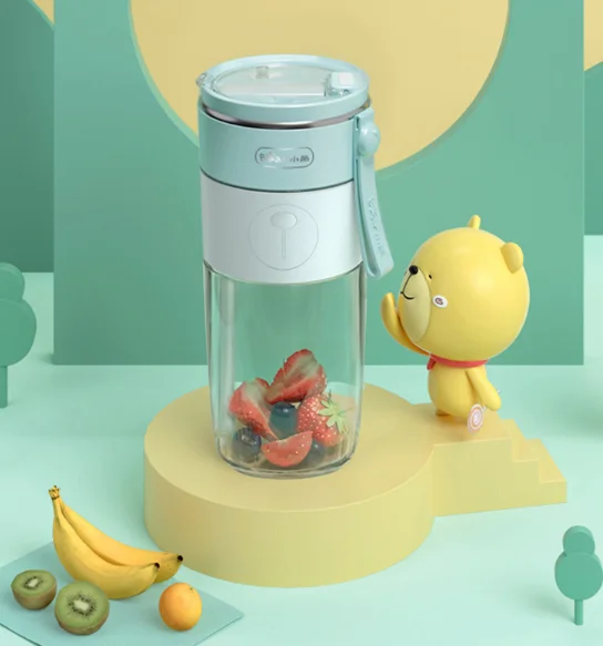 Home small go out portable multi-functional students mini-portable juice cup J03