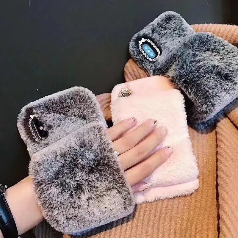 

Autumn Winter Warm Fluffy Plush WristBand Case For Samsung Galaxy Note 10 S10 S8 S9 Plus Shockproof Soft Back