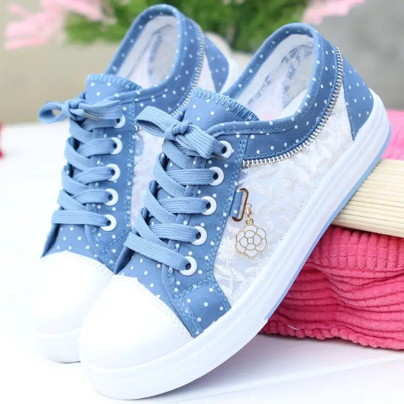 Summer New Breathable Mesh Sports Casual Shoes Flat Bottom Shoes Low Cut Hollow Canvas Shoes Women's Shoes