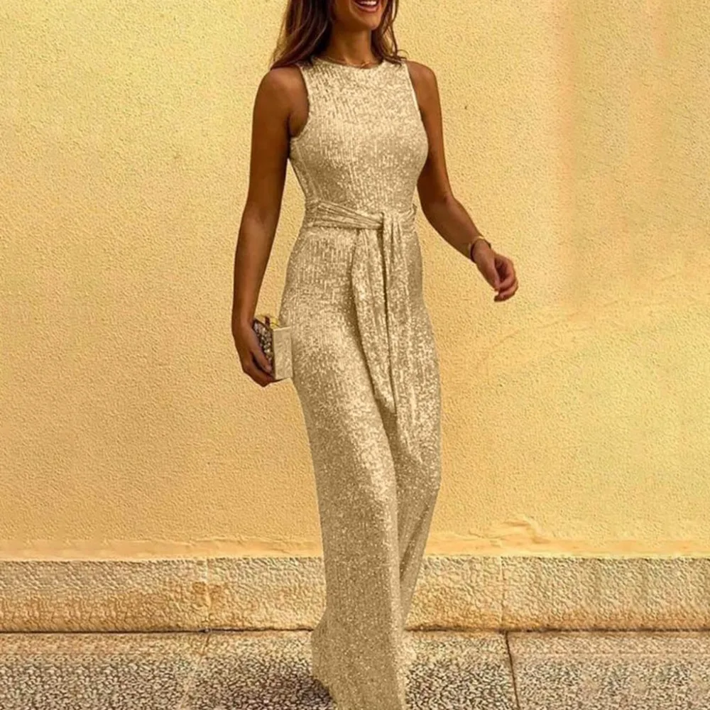 6 - KMH91209372_0312379827212953612