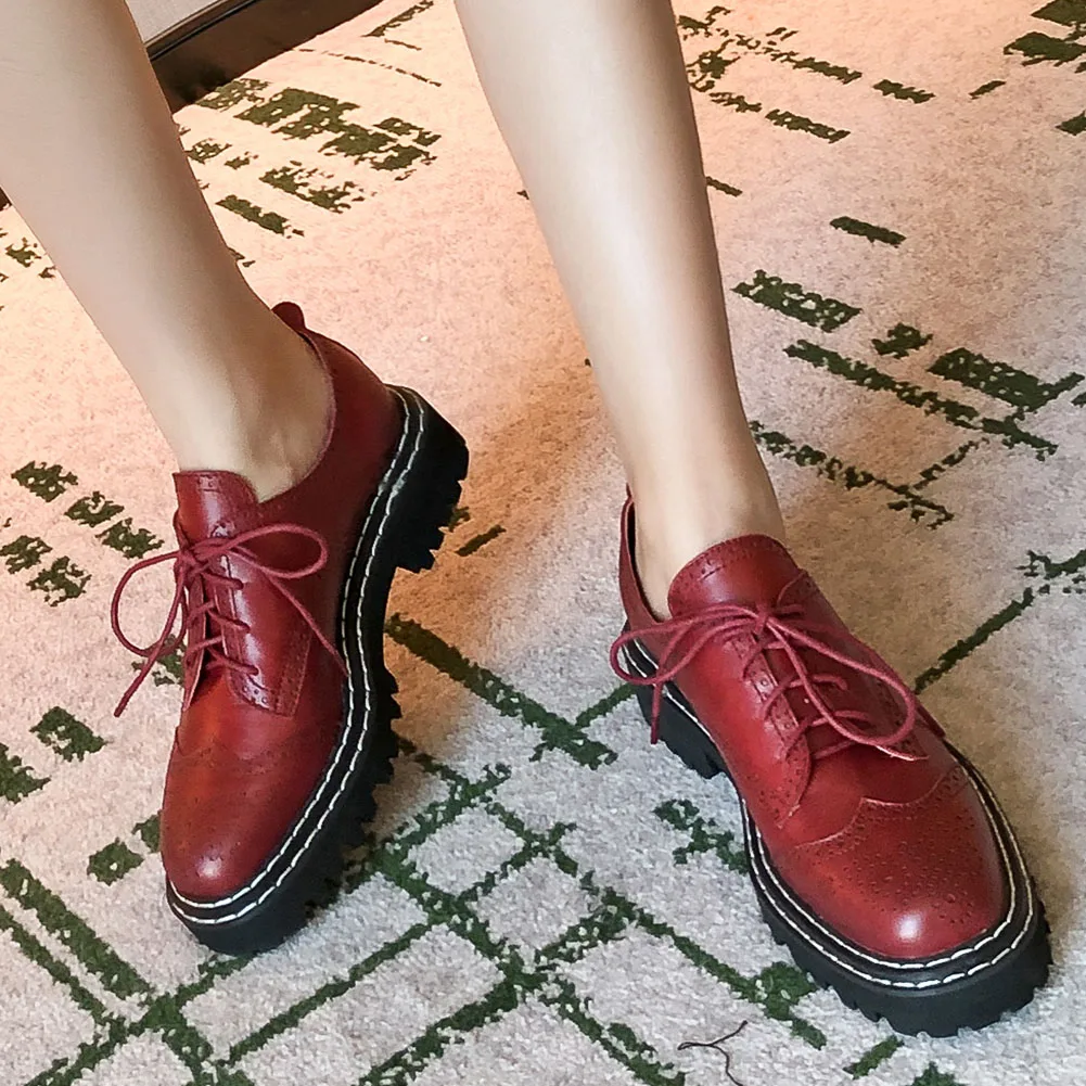 Распродажа; бренд 2019 года; большие размеры 43; обувь с перфорацией типа «броги» из натуральной кожи в стиле ретро; женская повседневная обувь