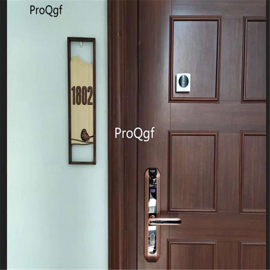 ProQgf 1Pcs A Set customized minshuku Room Board metal material leave message