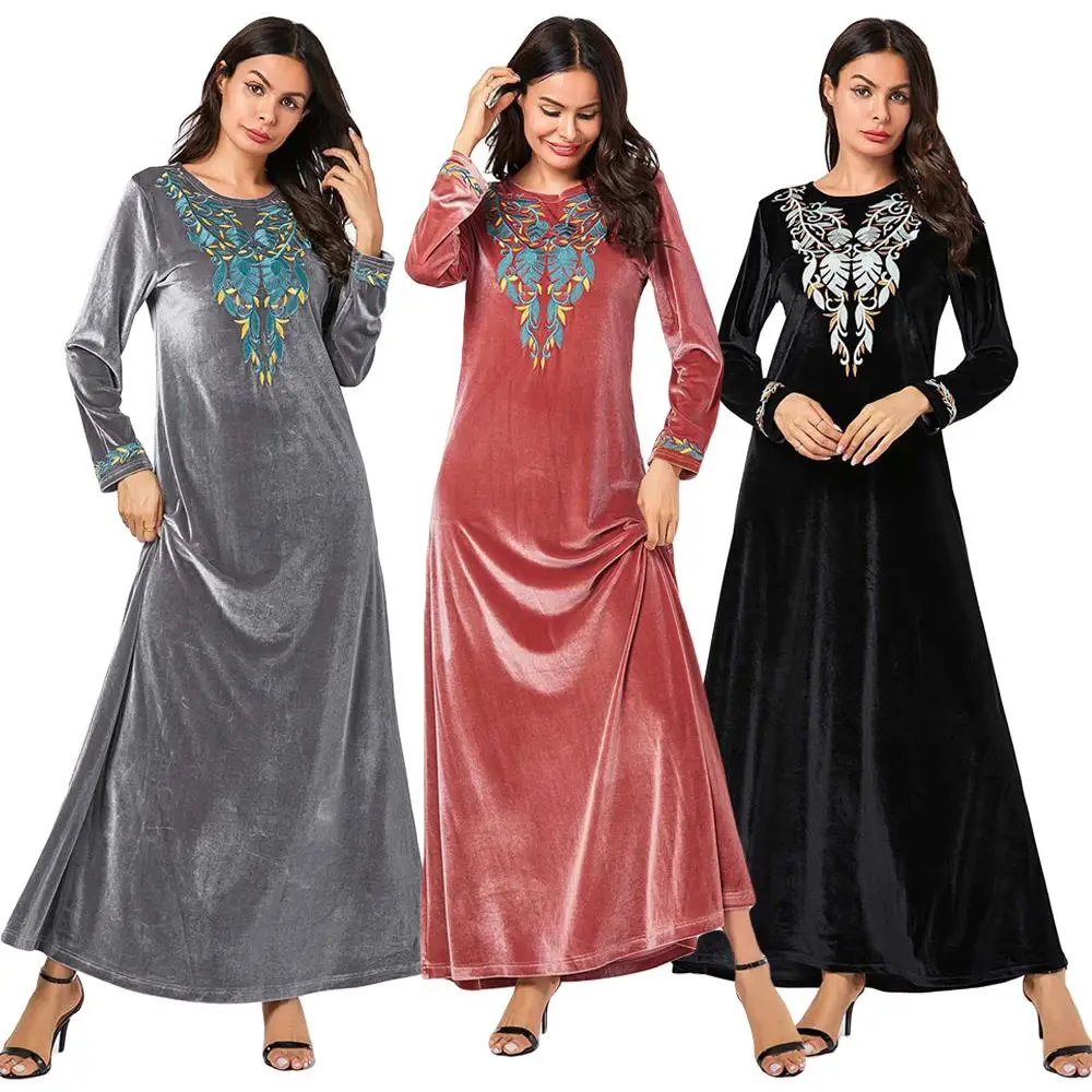 

Dubai Velvet Abaya Muslim Women Embroidery Long Sleeve Maxi Dress Kaftan Winter Autumn O-neck Robe Gown Fashion Dress 2019 New