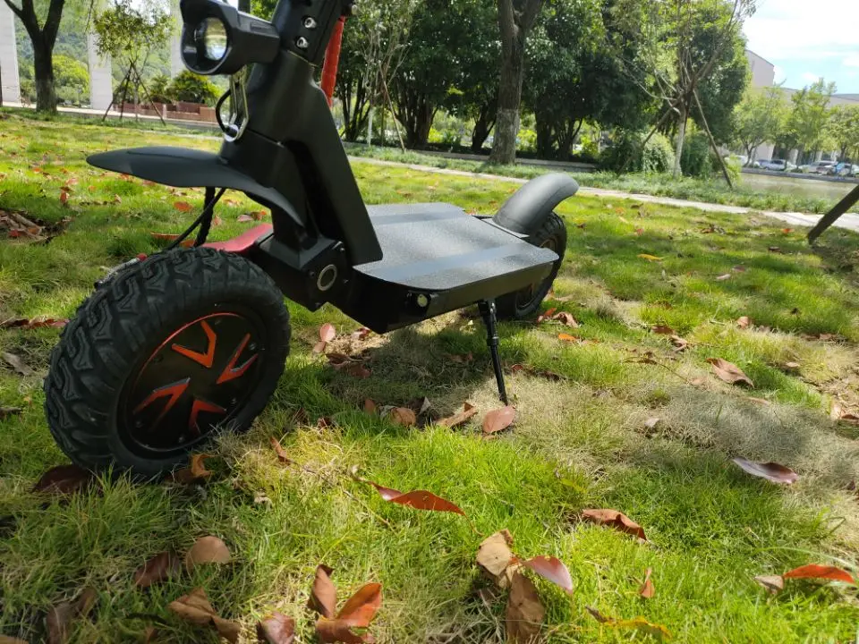 Дизайн Kwheel S13 V3 двойной электрический скутер 11 дюймов 1500 Вт два колеса