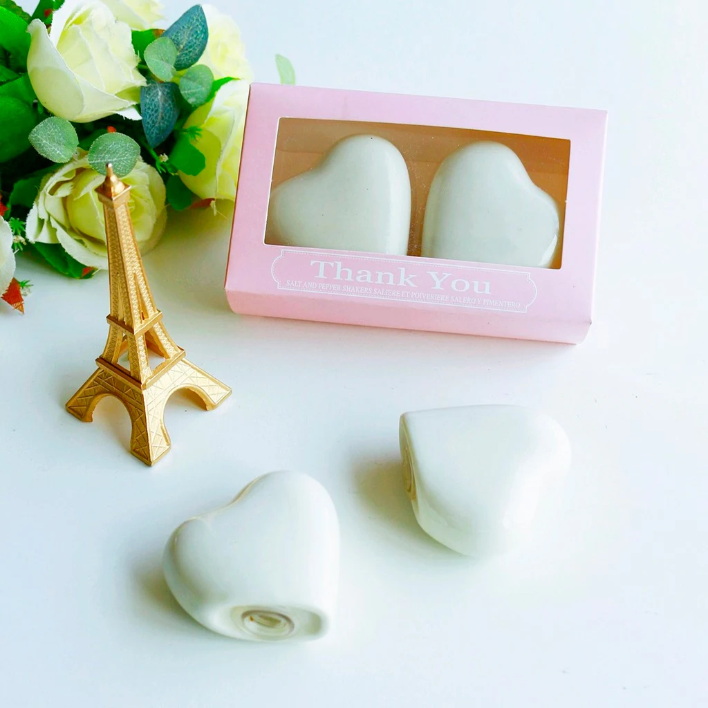 Ceramic Spice Racks Salt and Pepper Shakers Heart Shape for Valentines Day, Wedding Souvenir