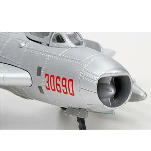 1/48 J-6 Истребитель Военный бомбардировщик модель самолета струя коллекция подарок TH09694