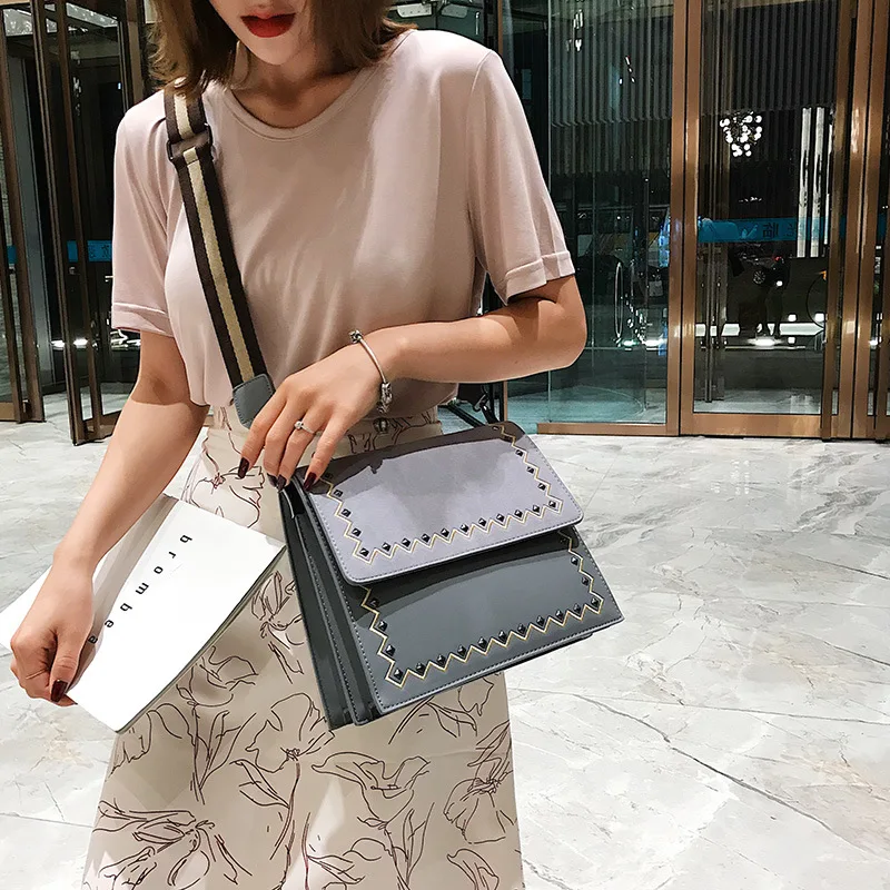 

JIULIN 2019 single shoulder oblique span bag national wind single shoulder package large capacity chain rivet small square bag