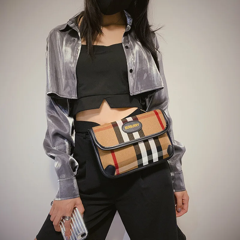 

Bag Women's 2019 New Style Plaid Canvas Crossbody Bag INS Shaking Voice Network Red Celebrity Style Hand Wallet Chest Pack