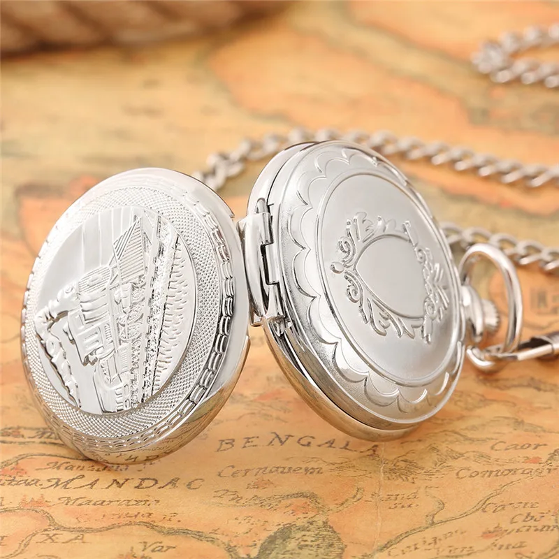 Steampunk Silver Locomotive Steam Train Clock Unisex Hand Winding Mechanical Pocket Watch Roman Number Dial Pendant Chain reloj