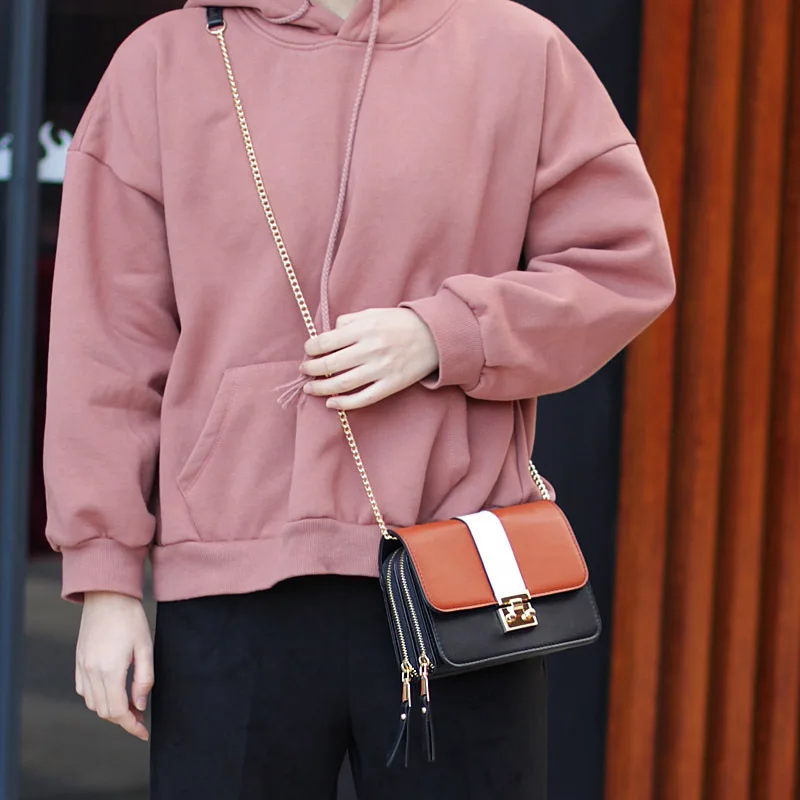 

Designer New Contrast Color Shoulder Bag High Quality Pu Leather Fashion Small Square Bag Exquisite Metal Lock Messenger Bag