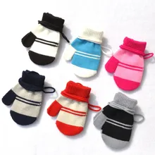 Зимние теплые Разноцветные полосатые вязаные милые перчатки с веревочками, перчатки для велоспорта, альпинизма, уличные Перчатки, варежки, перчатки для малышей