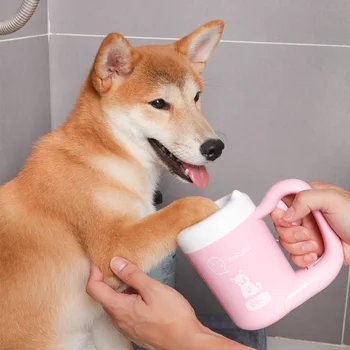 

Pet Cat Dog Foot Washer Clean Cup Paw Cleaning Tool Manual Rotary Cleaner Cup Soft Silicone For Small Medium Big dogs Grooming