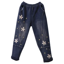 Зимние женские джинсовые брюки из флиса с внутренней вышивкой в виде цветка, женские Джинсы бойфренда больших размеров, уличная одежда на весну и осень, Капри