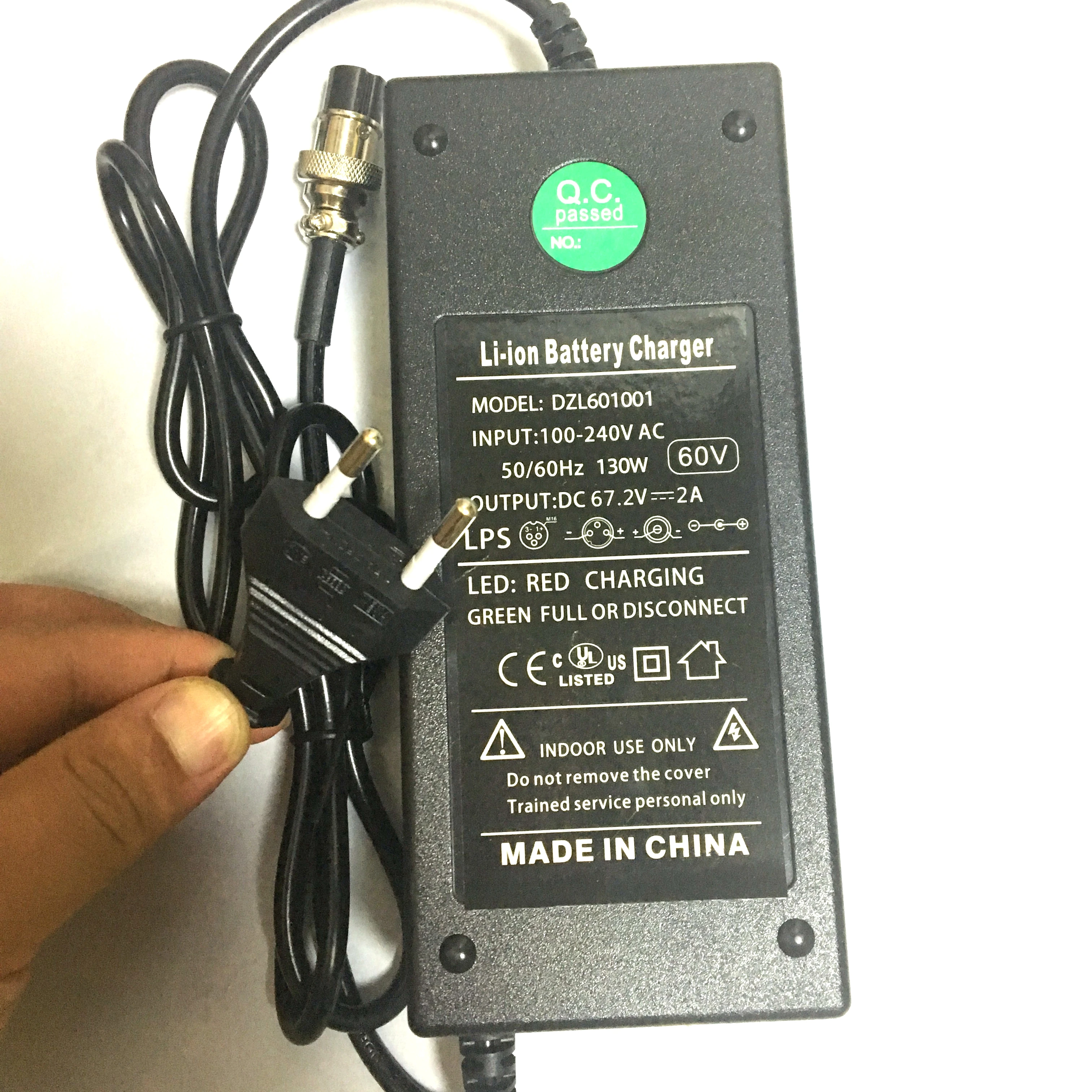 Carrinho de Mão Adaptador de Energia Pinos para Auto Scooter Carregador Inteligente Lítio Xlr 3 Balanceamento Skate Unicycle 60v ue Eua dc 67.2v 2a - Image 3