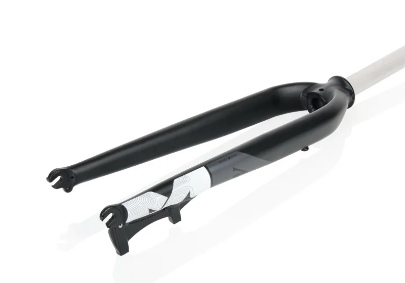 10628825628_1545353168