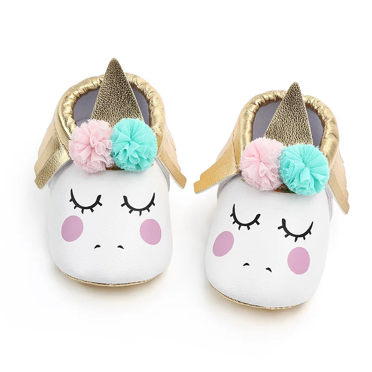 Обувь для маленьких девочек от 0 до 18 месяцев милая детская обувь с героями мультфильмов для девочек, модные мягкие пинетки для новорождённых обувь детская Мокасины - Цвет: B