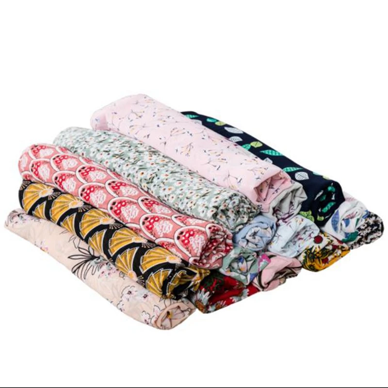 0,27 ярдов Цветочная шифоновая набивная ткань дизайнерская Ткань для шитья летних платьев прозрачная ткань TJ8939