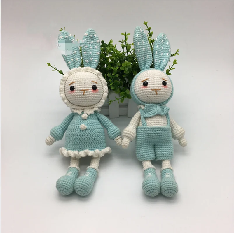 

A couple rabbit Lovers Hand-Woven Art Home Decoration Creative Woolen doll handicraft toy model souvenir custom Wedding gift